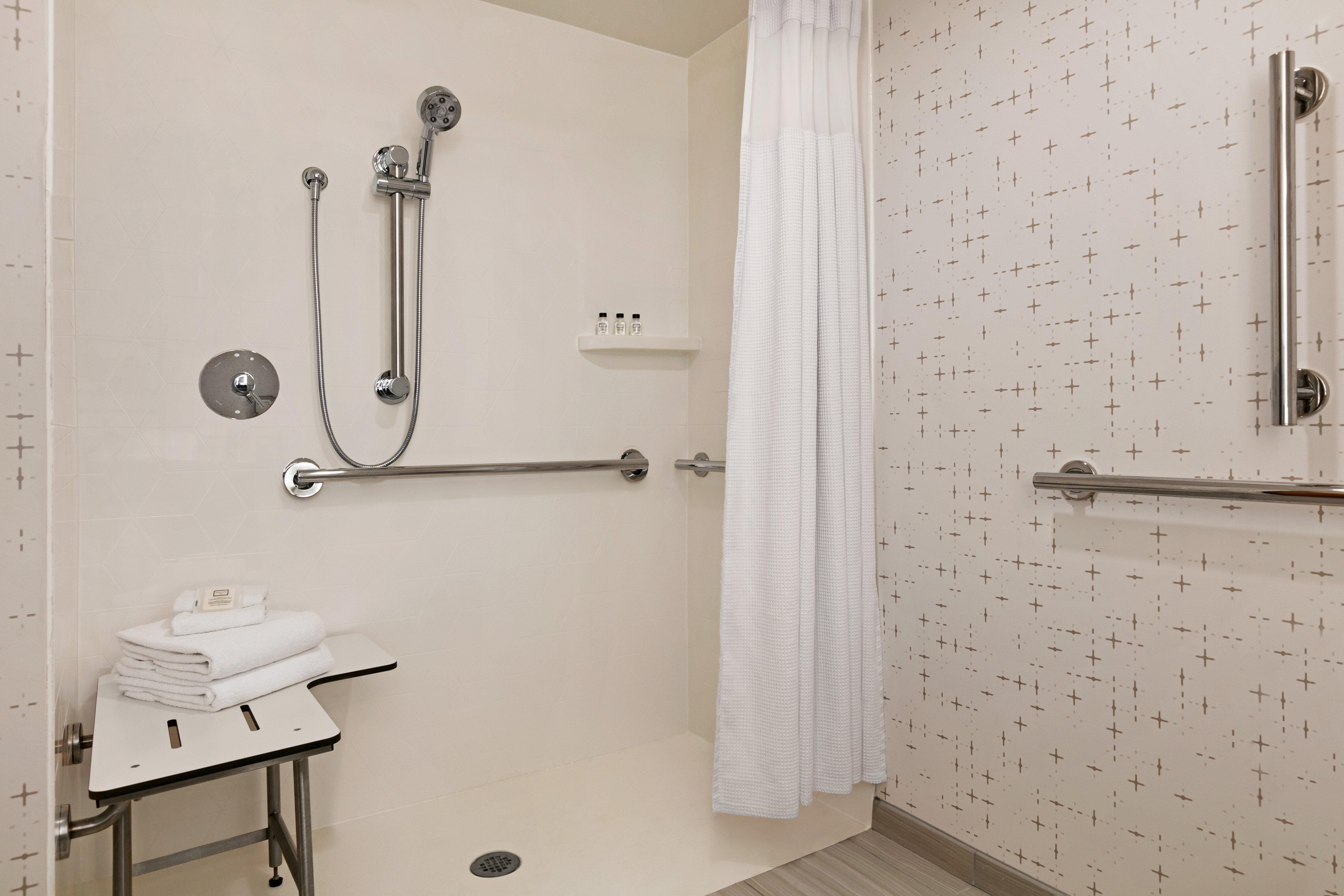 Отель Crowne Plaza Philadelphia Кинг-оф-Праша Экстерьер фото
